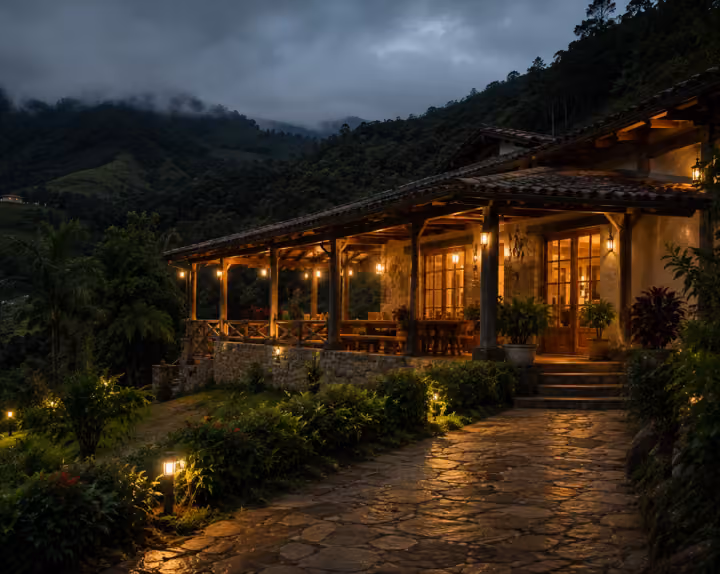 Hoteles, posadas, fincas y propiedades de renta corta.